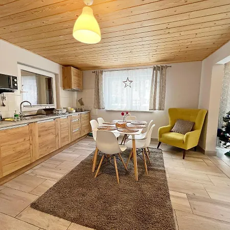 Apartamenty Mountain View - Bezplatny Parking Krynica Zdroj Exterior photo