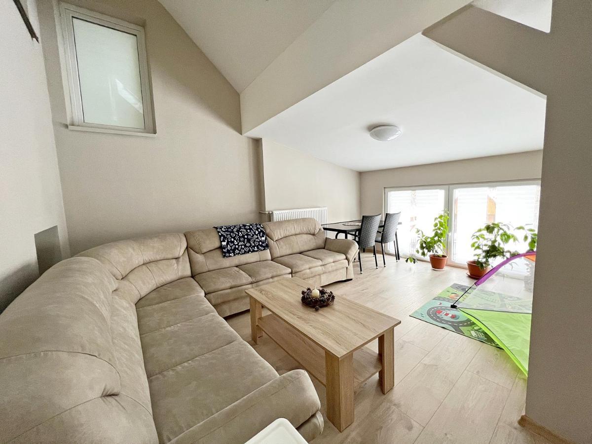Mountain View - Bezplatny Parking Apartment