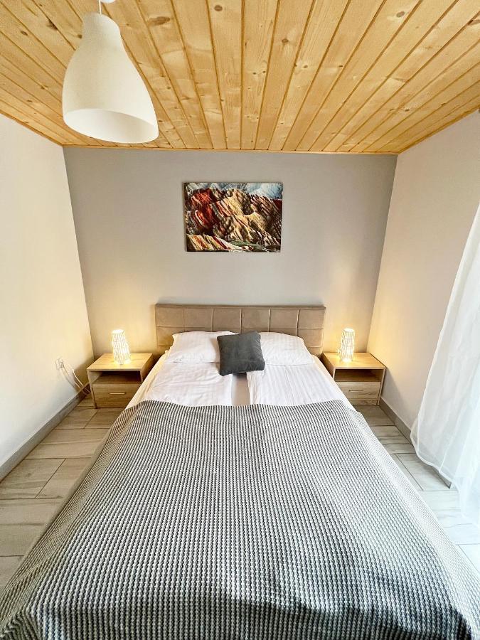 Apartment Mountain View - Bezplatny Parking *
